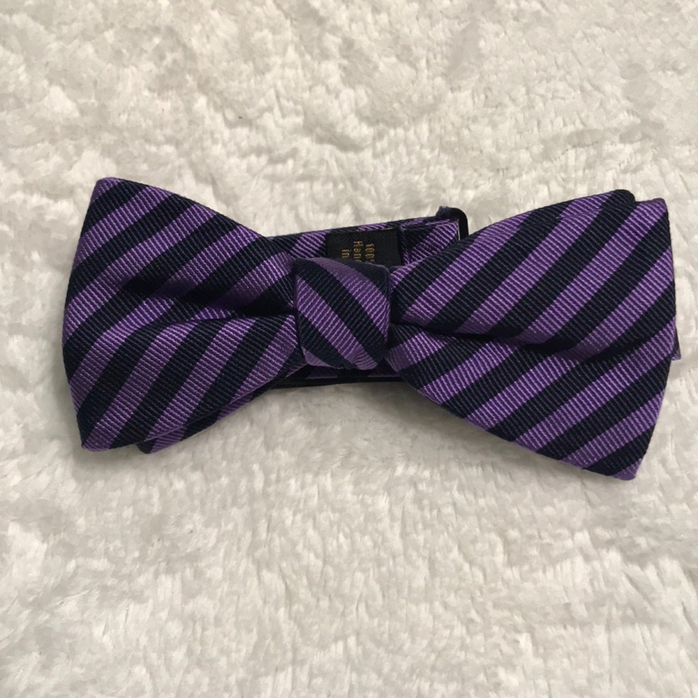 Bow tie